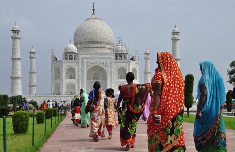 agra taj mahal rejuvenate india trips retreats